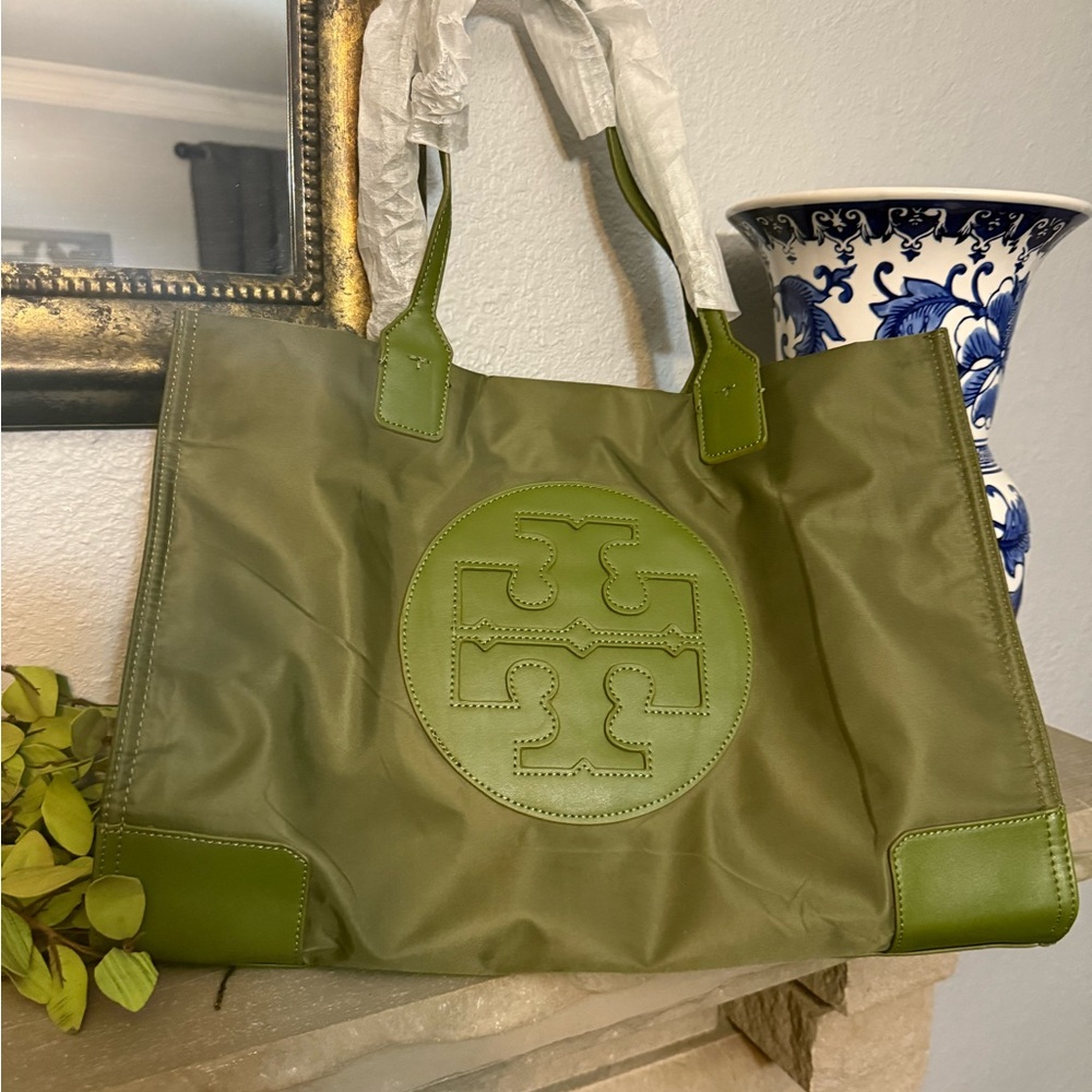 Green Tote Bag “Tory Burch” inspired.